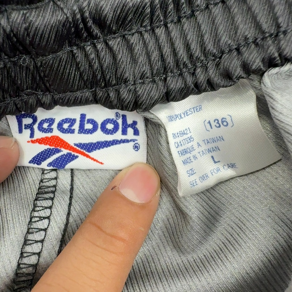 Vintage Reebok Track Pants Mens L Black Polyester Ankle Zip Athletic Sporty - Picture 3 of 6